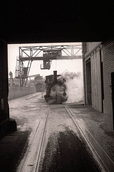 Foto:: Warburger Zuckerfabrik Lok 2 / Warburg / 04.11.1978 (Foto,Fotos,Bilder,Bild,)