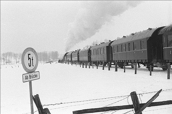 Foto:: EK 24 009 / Sonderfahrt Muenster - Heidberg/Ruethen / 28.01.1979 (Foto,Fotos,Bilder,Bild,)