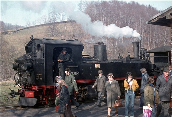 Foto:: DR 99 1585-1 / Grossrueckerswalde / 10.04.1979 (Foto,Fotos,Bilder,Bild,)