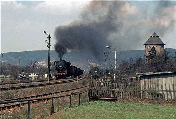 Foto:: DR 44 0851-4 / Saalfeld / April 1979 (Foto,Fotos,Bilder,Bild,)