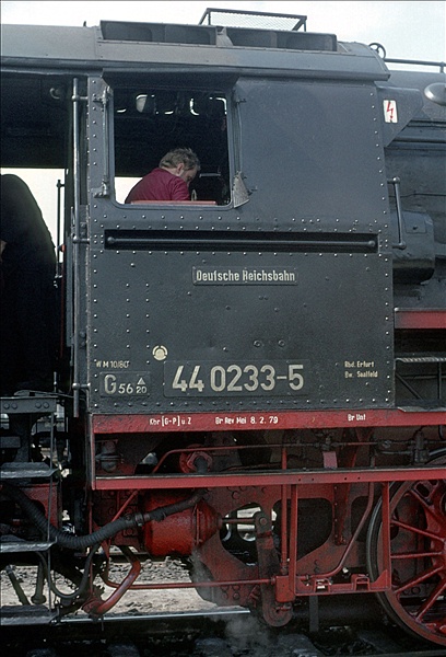 Foto:: DR 44 0233-5 / Saalfeld / April 1979 (Foto,Fotos,Bilder,Bild,)