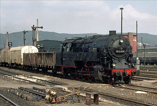 Foto:: DR 95 0016-6 / Saalfeld / April 1979 (Foto,Fotos,Bilder,Bild,)