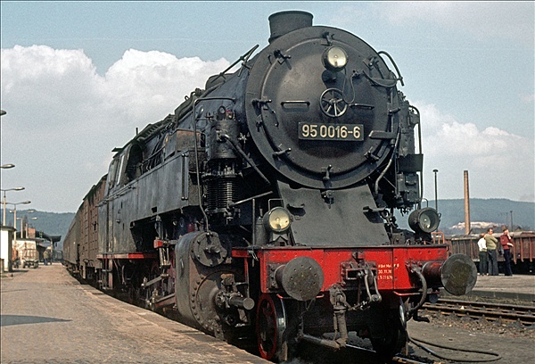 Foto:: DR 95 0016-6 / Saalfeld / April 1979 (Foto,Fotos,Bilder,Bild,)