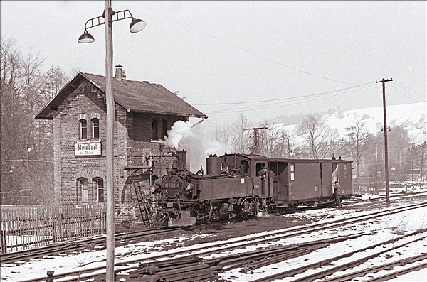 Foto:: DR 99 1582-8 / Steinbach / 10.04.1979 (Foto,Fotos,Bilder,Bild,)