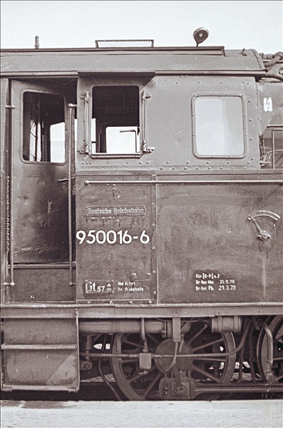 Foto:: DR 95 0016-6 / Saalfeld / April 1979 (Foto,Fotos,Bilder,Bild,)