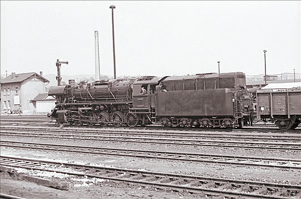 Foto:: DR 44 0618-7 / Saalfeld / April 1979 (Foto,Fotos,Bilder,Bild,)