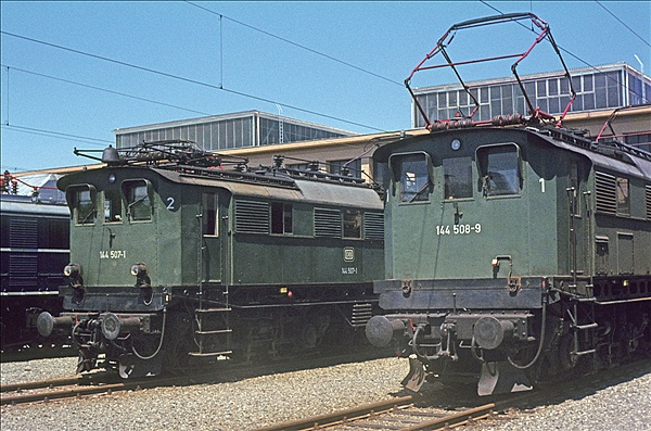 Foto:: DB 144 507-1 + DB 144 508-9 / Muenchen / 26.05.1979 (Foto,Fotos,Bilder,Bild,)