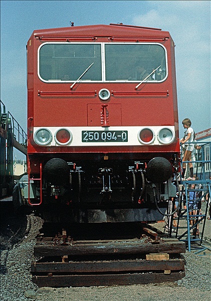 Foto:: DR 250 094-0 / Hamburg / 24.06.1979 (Foto,Fotos,Bilder,Bild,)