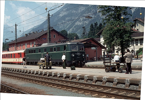 Foto:: OeBB 1110.27 / Jenbach / 29.07.1979 (Foto,Fotos,Bilder,Bild,)