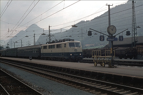 Foto:: DB 111 034-5 / Jenbach / 29.07.1979 (Foto,Fotos,Bilder,Bild,)