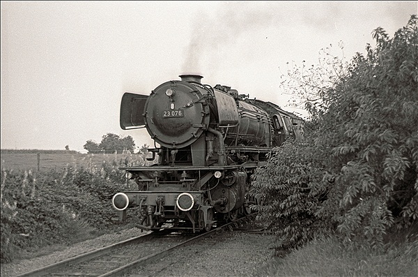 Foto:: VSM2 (ex DB 23 076) / Apeldoorn - Loenen / 02.09.1979 (Foto,Fotos,Bilder,Bild,)