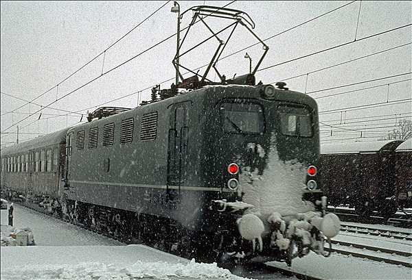 Foto:: DB 141 037-2 / Rosenheim / 29.12.1979 (Foto,Fotos,Bilder,Bild,)