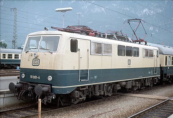 Foto:: DB 111 001-4 / Garmisch-Partenkirchen / 09.09.1980 (Foto,Fotos,Bilder,Bild,)
