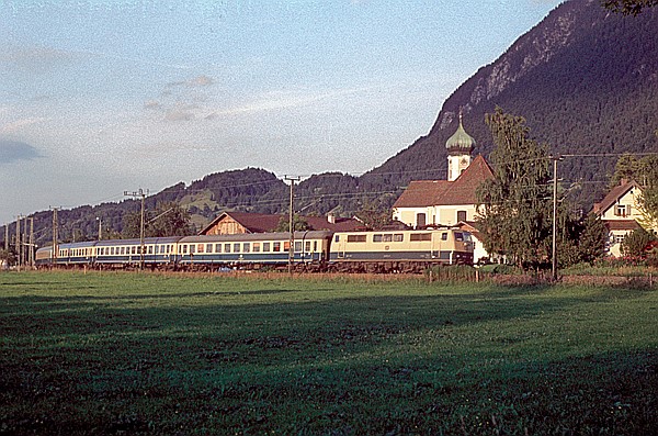 Foto:: DB 111 / Eschenlohe / 10.09.1980 (Foto,Fotos,Bilder,Bild,)