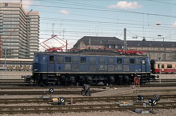 Foto:: DB 118 030-6 / Muenchen / 13.09.1980 (Foto,Fotos,Bilder,Bild,)