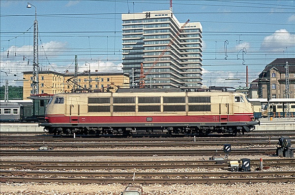 Foto:: DB 103 159-0 / Muenchen / 13.09.1980 (Foto,Fotos,Bilder,Bild,)