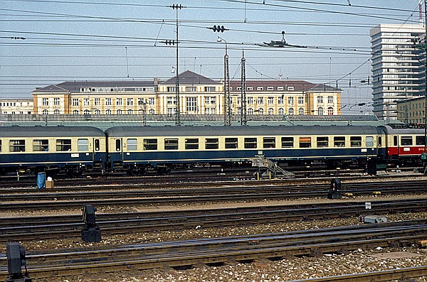 Foto:: 2. Klasse Abteilwagen Buem / Muenchen / 22.09.1980 (Foto,Fotos,Bilder,Bild,)