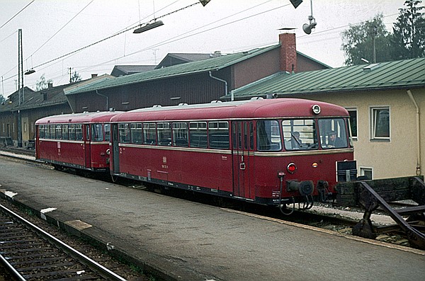 Foto:: DB 798 522-9 / Prien / 27.09.1980 (Foto,Fotos,Bilder,Bild,)