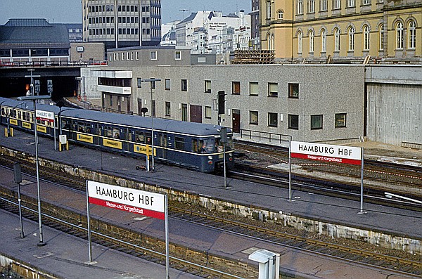 Foto:: DB 470 + DB 870 / Hamburg / 15.02.1981 (Foto,Fotos,Bilder,Bild,)