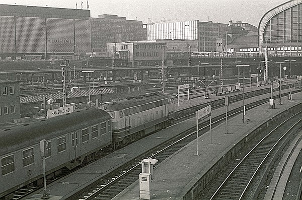 Foto:: DB 218 / Hamburg / 15.02.1981 (Foto,Fotos,Bilder,Bild,)