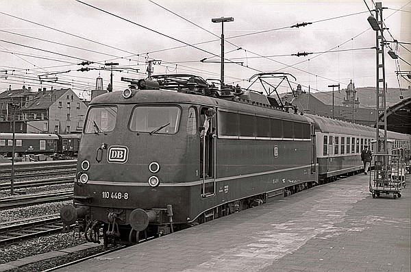 Foto:: DB 110 448-8 / Hagen / 22.02.1981 (Foto,Fotos,Bilder,Bild,)