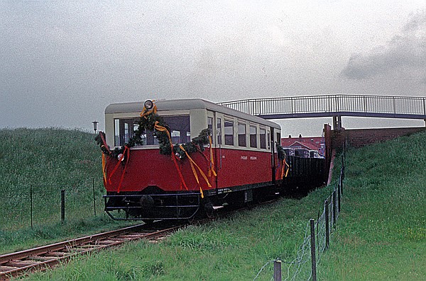 Foto:: TW 5 / Spiekeroog / 30.05.1981 (Foto,Fotos,Bilder,Bild,)
