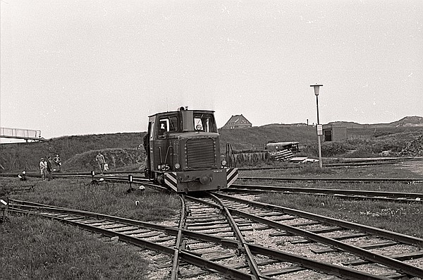 Foto:: Lok 6 / Spiekeroog / 30.05.1981 (Foto,Fotos,Bilder,Bild,)