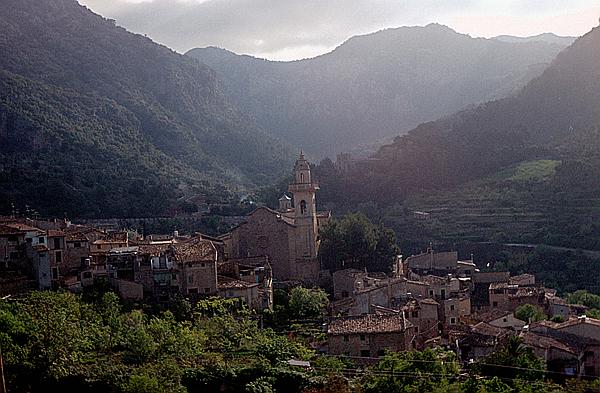 Foto:: Rundgang / Valldemossa / Mai 1984 (Foto,Fotos,Bilder,Bild,)