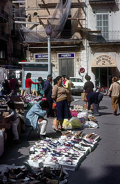 Foto:: Wochenmarkt / Inca / Mai 1984 (Foto,Fotos,Bilder,Bild,)