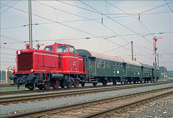 Foto:: V 65 011 / Nuernberg / 21.09.1985 (Foto,Fotos,Bilder,Bild,)