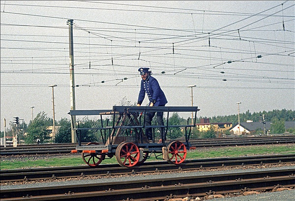 Foto:: Draisine / Nuernberg / 21.09.1985 (Foto,Fotos,Bilder,Bild,)