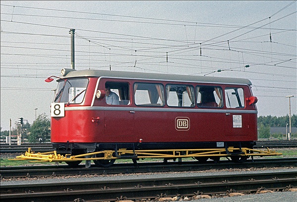Foto:: Arbeitsfahrzeug / Nuernberg / 21.09.1985 (Foto,Fotos,Bilder,Bild,)