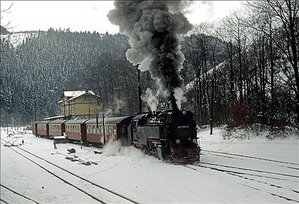 Foto:: DR 99 7234-0 / Eisfelder-Talmuehle / 03.03.1990 (Foto,Fotos,Bilder,Bild,)