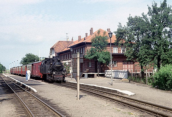 Foto:: DR 99 2331-9 / Kuehlungsborn-West / 23.06.1990 (Foto,Fotos,Bilder,Bild,)