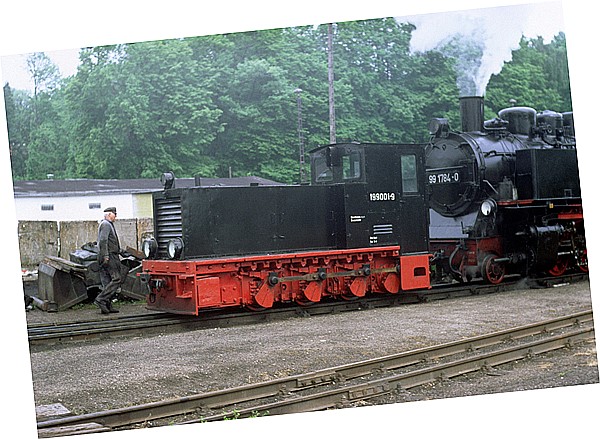 Foto:: DR 199 001-9 + DR 99 1784-0 / Putbus / 15.06.1991 (Foto,Fotos,Bilder,Bild,)