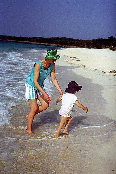Foto:: Spaziergang / Guardalavaca / 29.04.1992 (Foto,Fotos,Bilder,Bild,)