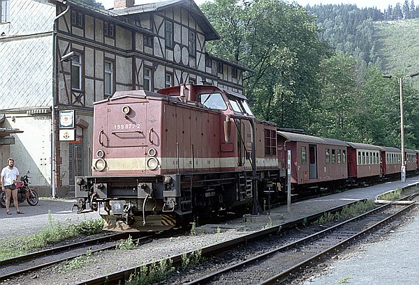Foto:: DR 199 877-2 /Eisfelder Talmuehle / 01.08.1992 (Foto,Fotos,Bilder,Bild,)