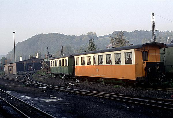 Foto:: Schmalspurpersonenwagen / Freital-Hainsberg / 25.09.1992 (Foto,Fotos,Bilder,Bild,)