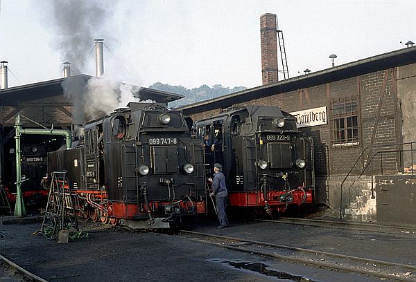 Foto:: DB 099 747-8 + DR 099 723-9 + DB 099 736-1 / Freital-Hainsberg / 25.09.1992 (Foto,Fotos,Bilder,Bild,)