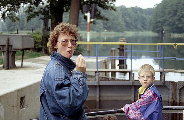 Foto:: Bootsfahrt / Mikolajki  - Ruciane-Nida / September 1994 (Foto,Fotos,Bilder,Bild,)