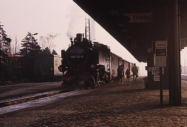 Foto:: DB 099 752-8 / Radebeul / 11.12.1994 (Foto,Fotos,Bilder,Bild,)