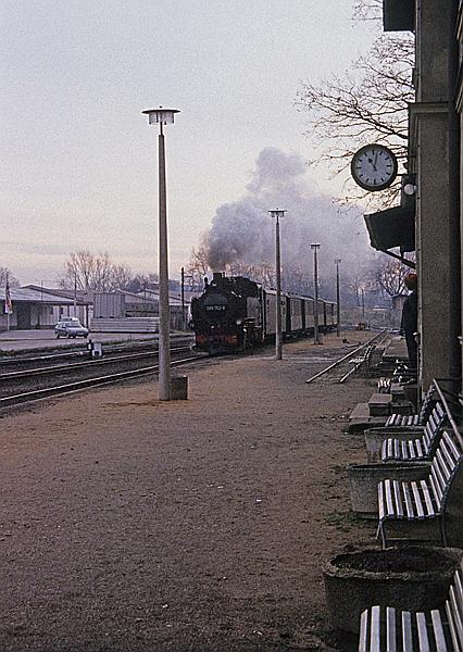 Foto:: DB 099 752-8 / Radeburg / 11.12.1994 (Foto,Fotos,Bilder,Bild,)