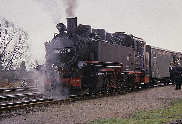 Foto:: DB 099 752-8 / Radeburg / 11.12.1994 (Foto,Fotos,Bilder,Bild,)