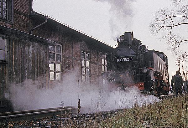 Foto:: DB 099 752-8 / Radeburg / 11.12.1994 (Foto,Fotos,Bilder,Bild,)