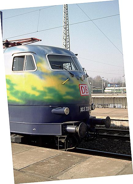 Foto:: DB 103 220-0 / Magdeburg /17.03.1996 (Foto,Fotos,Bilder,Bild,)