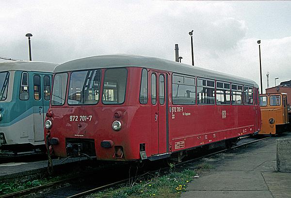 Foto:: DR 772 316-6 + DR 972 701-7 / Halberstadt / 15.04.1997 (Foto,Fotos,Bilder,Bild,)