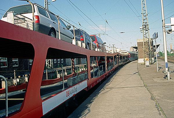 Foto:: Autoreisezug / Dortmund / 17.05.1998 (Foto,Fotos,Bilder,Bild,)