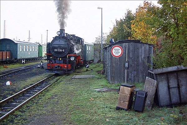 Foto:: DR 99 1734-5 / Freital-Hainsberg / 20.10.2001 (Foto,Fotos,Bilder,Bild,)
