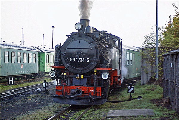Foto:: DR 99 1734-5 / Freital-Hainsberg / 20.10.2001 (Foto,Fotos,Bilder,Bild,)