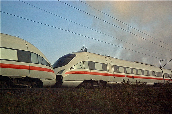 Foto:: DB 605 / Freital-Hainsberg / 20.10.2001 (Foto,Fotos,Bilder,Bild,)